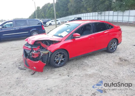 2013 Ford Focus Se z USA, uszkodzony, nr VIN 1FADP3F2XDL124682